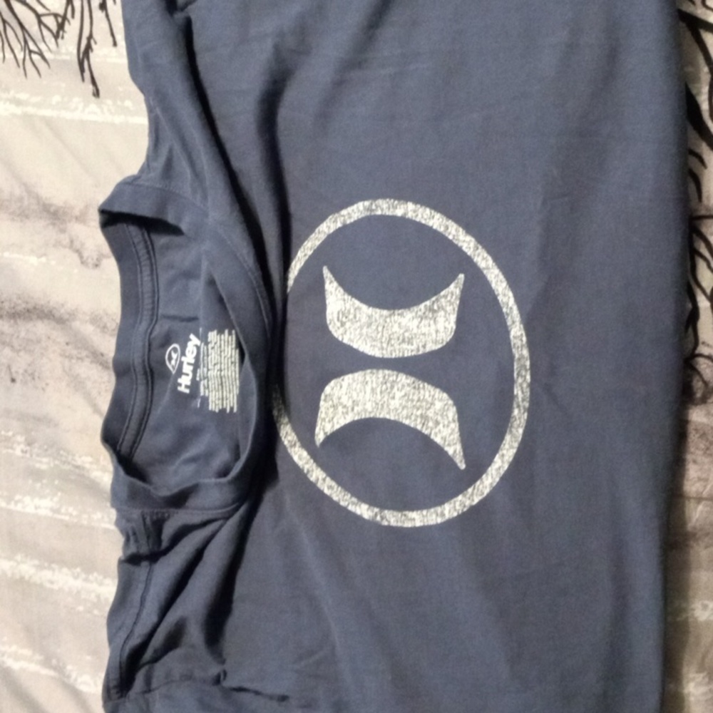 Men's hurley shirt